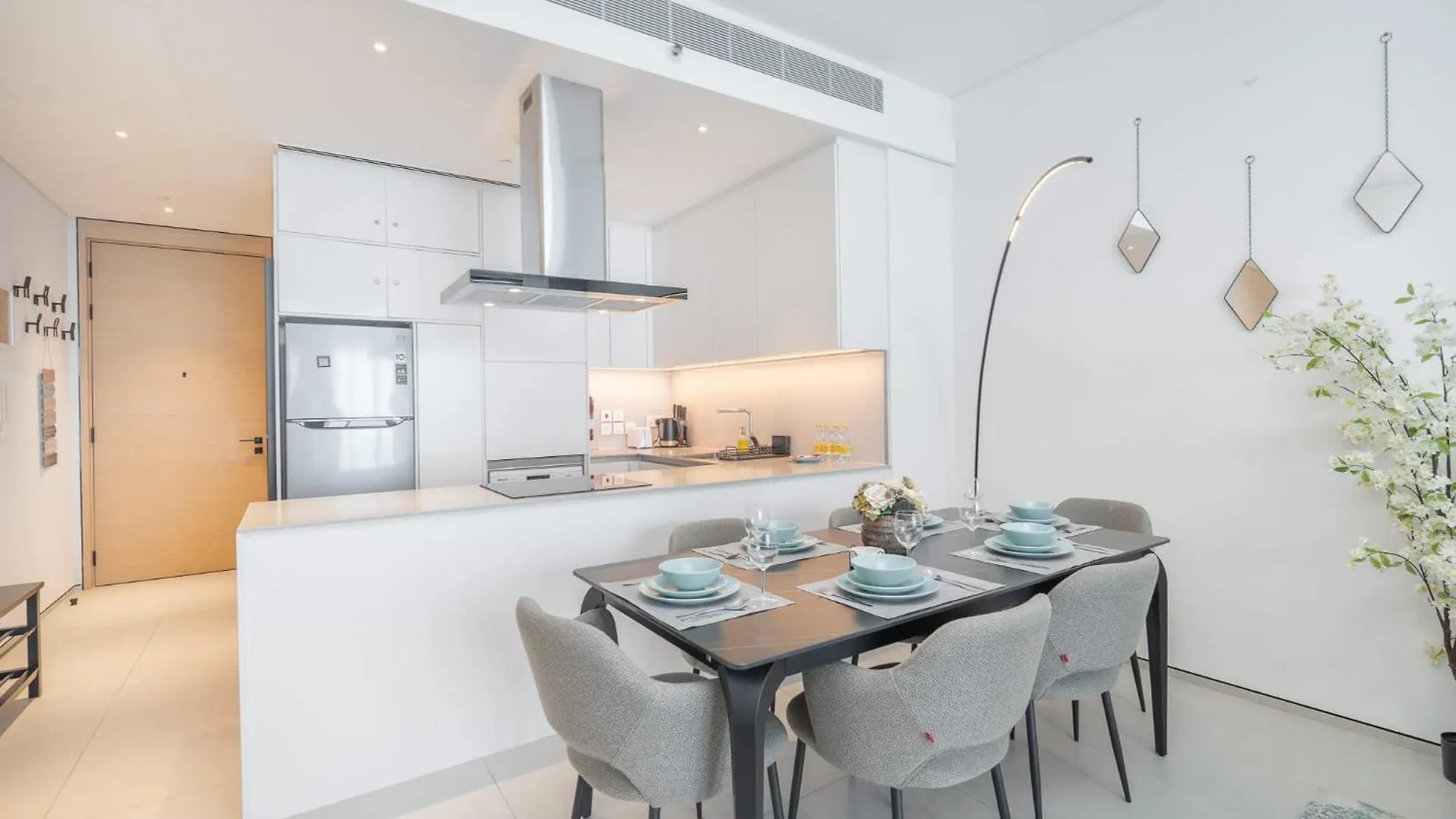 Chic Address Jbr Stay Sleeps 5 With Sea Views Dubai 0*,  United Arab Emirates