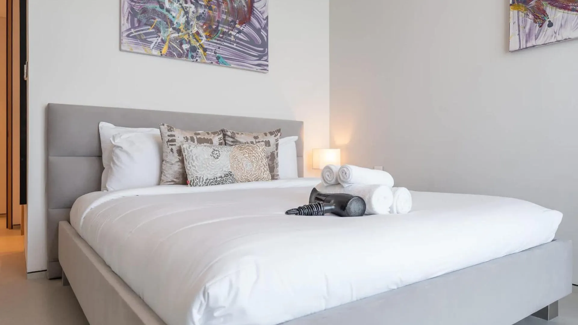 Chic Address Jbr Stay Sleeps 5 With Sea Views Dubai