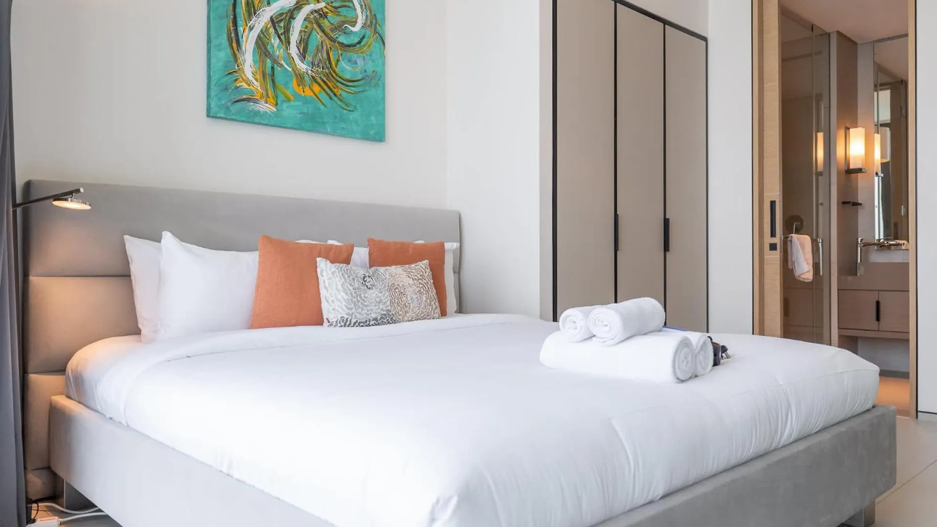 Chic Address Jbr Stay Sleeps 5 With Sea Views Dubai United Arab Emirates